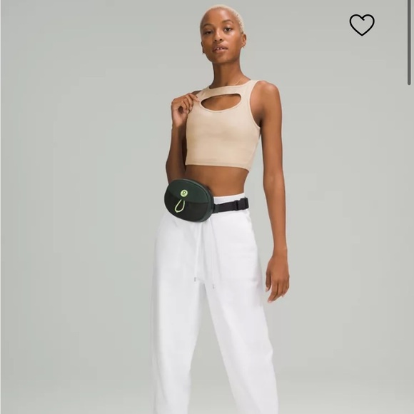 lululemon LA cut out tank - Picture 4 of 4